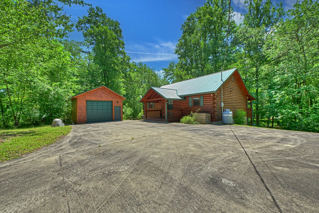 6385 Hwy 2 Property Photo 47