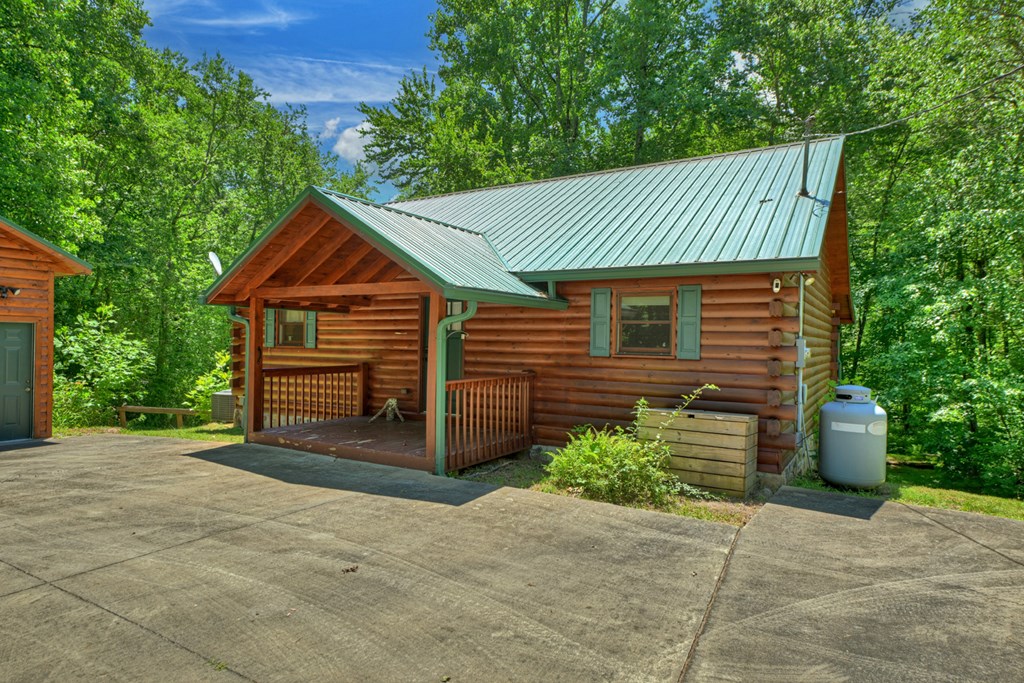 6385 Hwy 2 Property Photo 49
