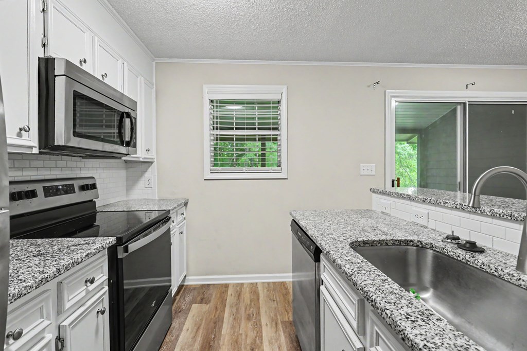 114 Smokerise Drive Property Photo 15