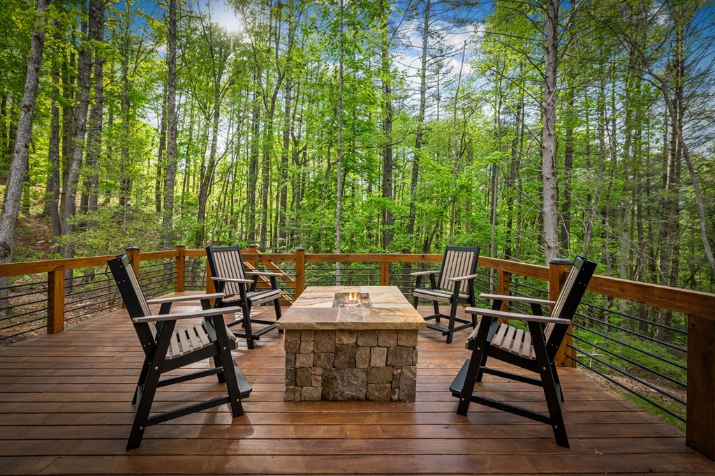 42 Rolling Rapids Property Photo 63