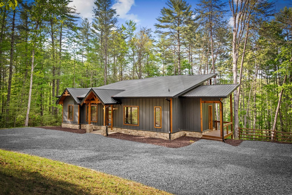 42 Rolling Rapids Property Photo 81