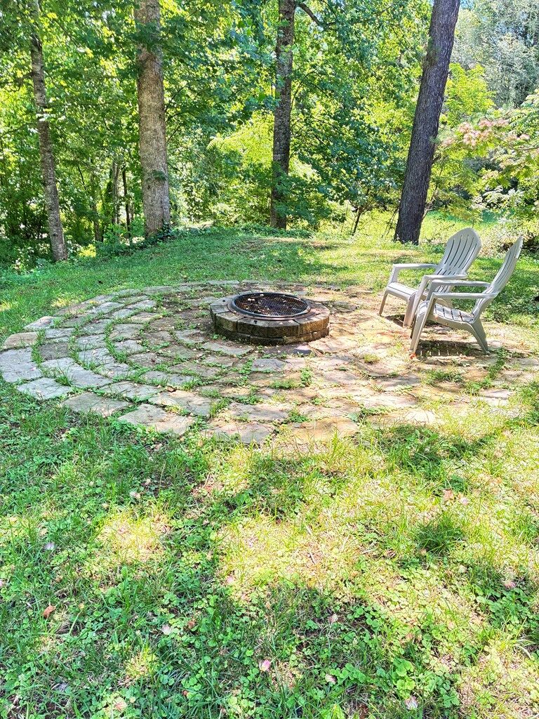 521 Sunnyside Road Property Photo 3