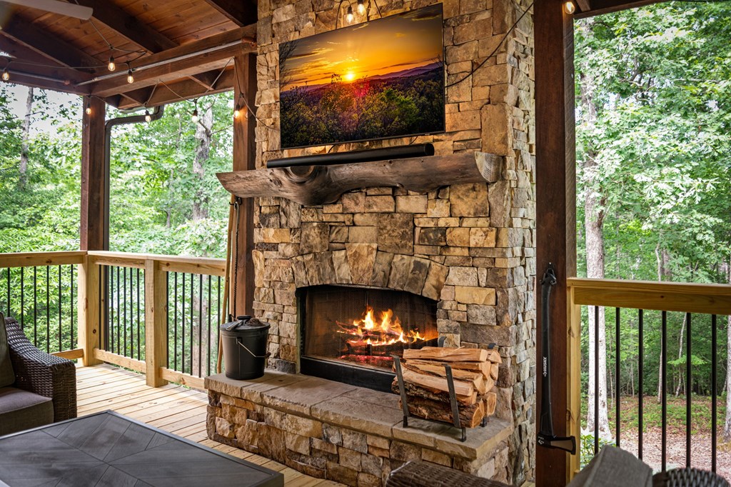 2634 Mountain Tops Road Property Photo 20
