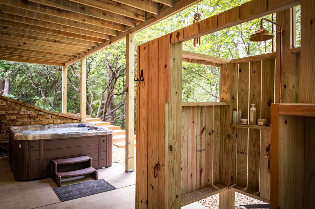 2634 Mountain Tops Road Property Photo 74