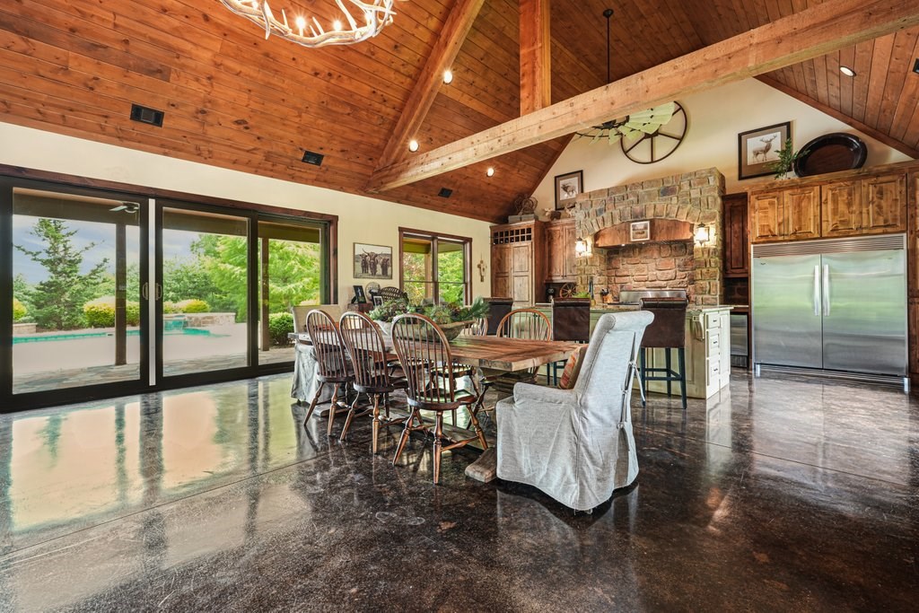 341 Blackberry Trail Property Photo 16