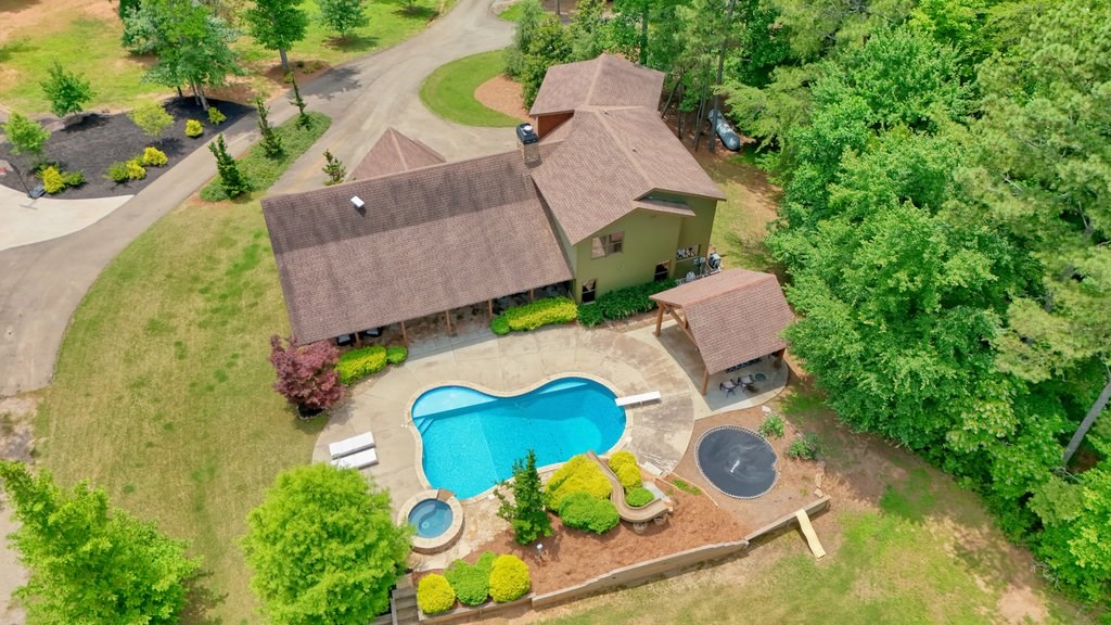341 Blackberry Trail Property Photo 71