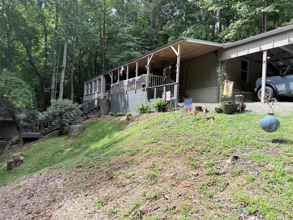 754 Ruby Lake Drive Property Photo 1