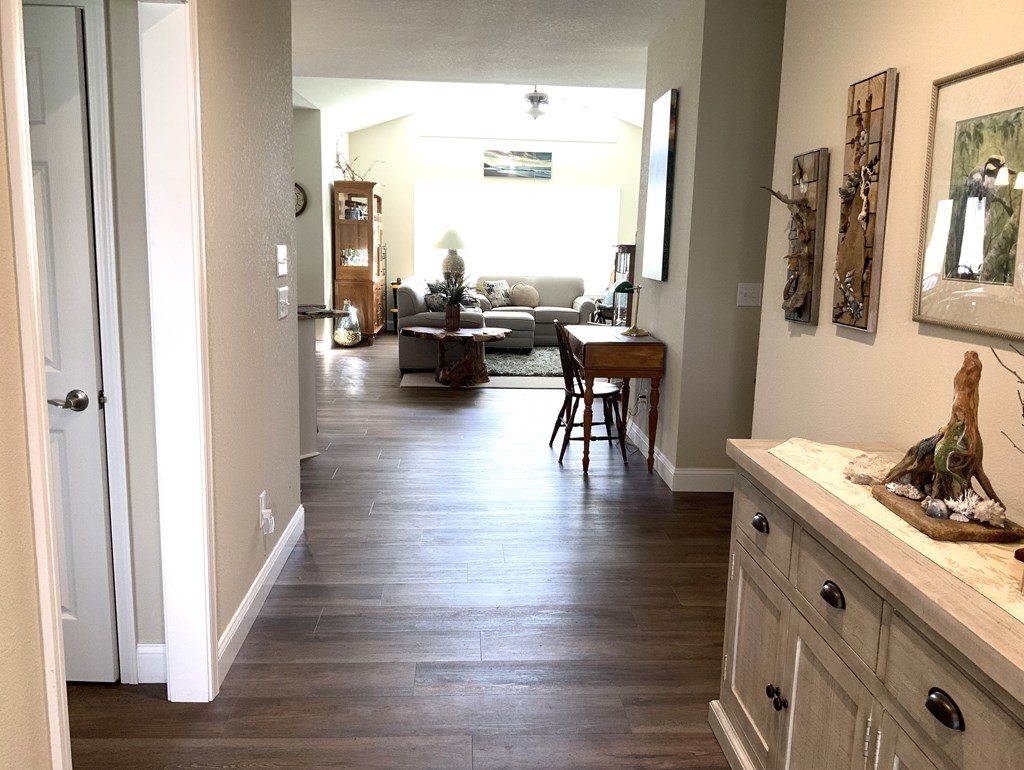 170 Riverwalk Circle Property Photo 4