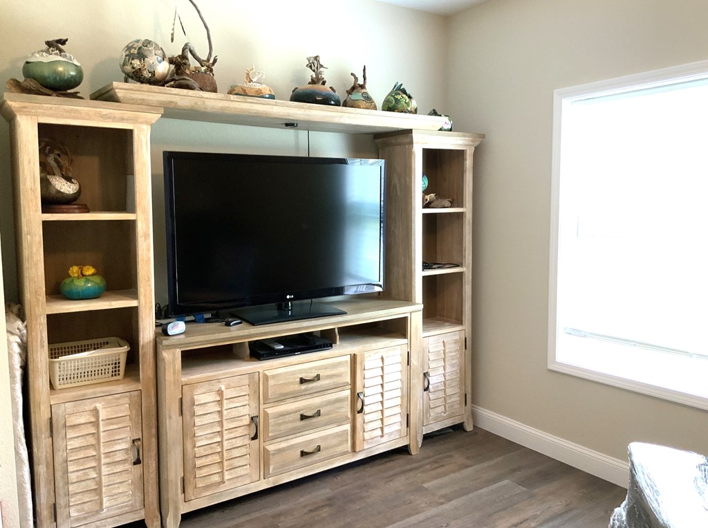 170 Riverwalk Circle Property Photo 10