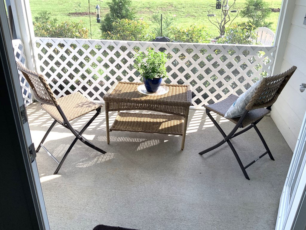 170 Riverwalk Circle Property Photo 16