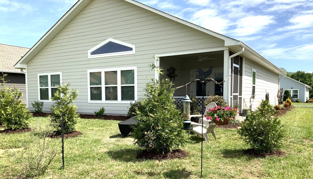 170 Riverwalk Circle Property Photo 17