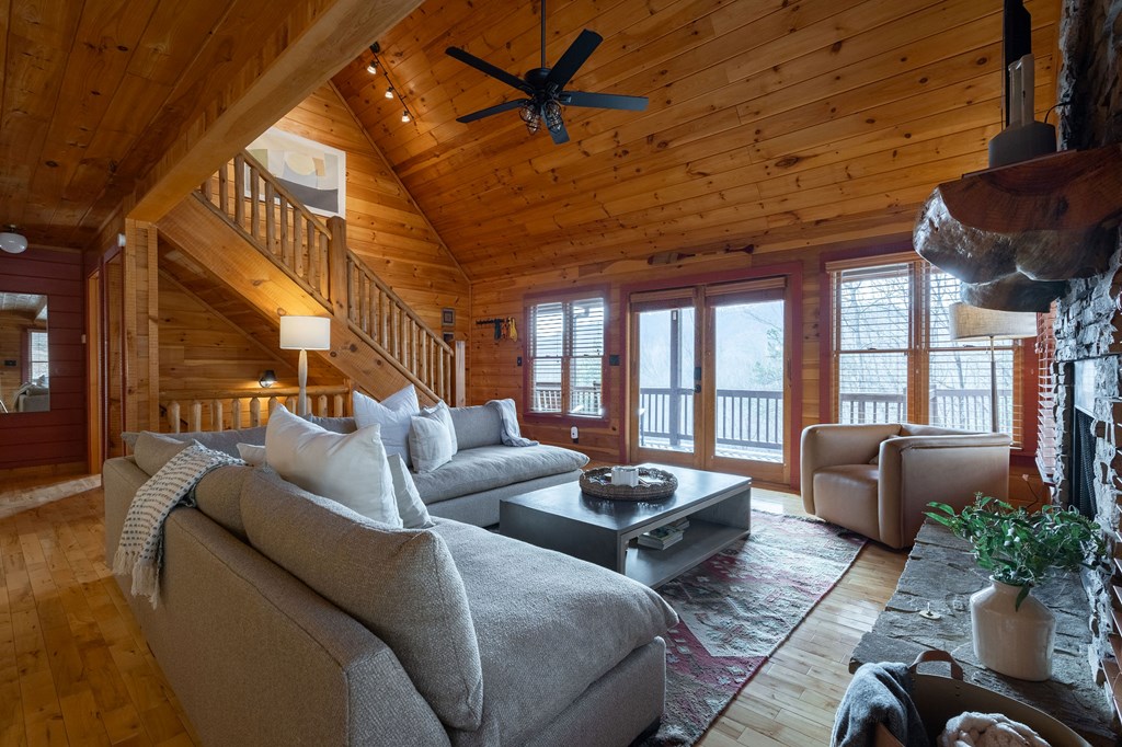 430 Settlement Road Property Photo 10