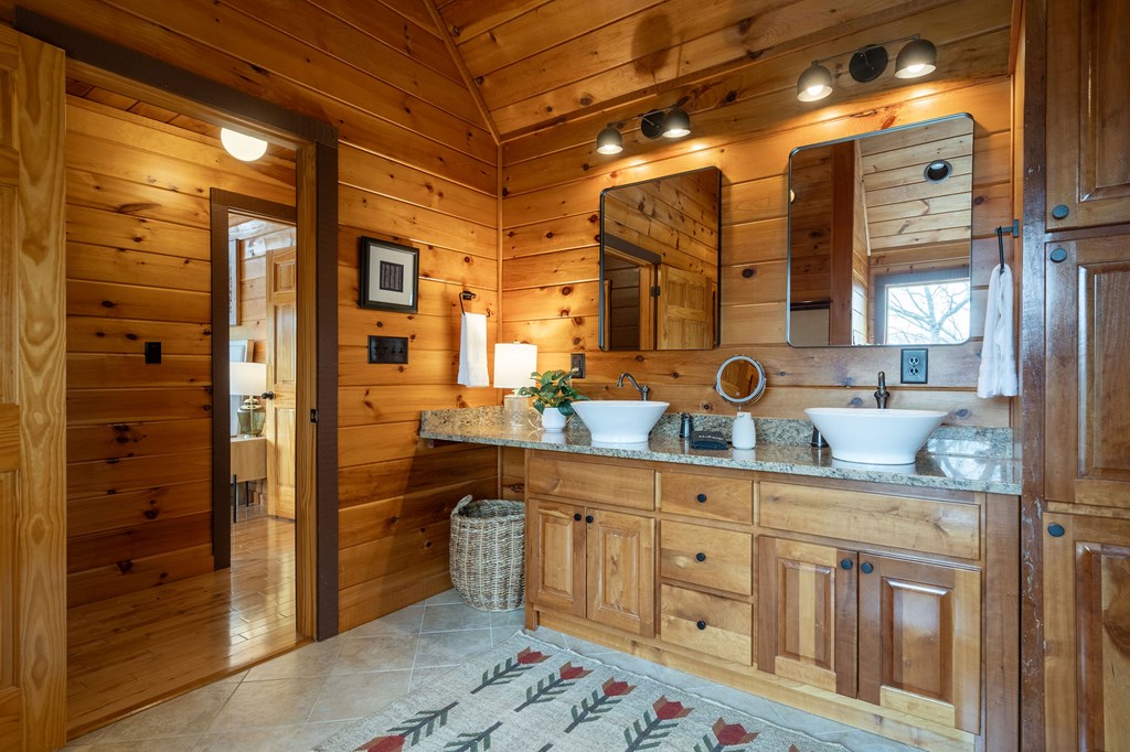 430 Settlement Road Property Photo 34