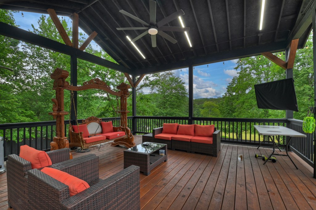 717 Bearden Road Property Photo 8