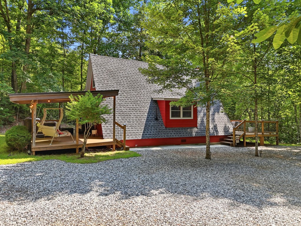 27 Two Cedars Road Property Photo 47