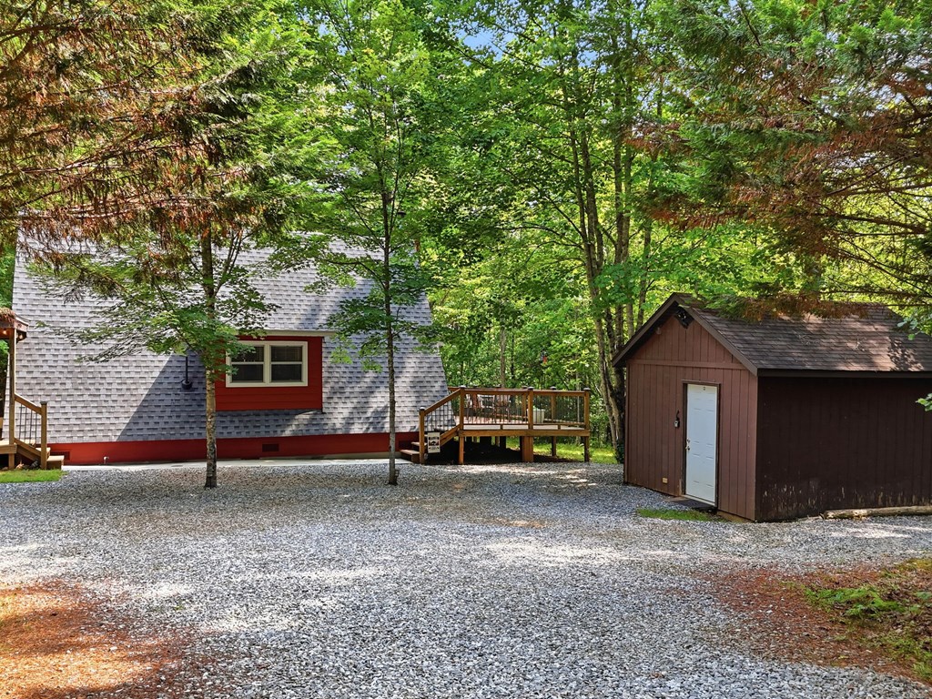 27 Two Cedars Road Property Photo 54