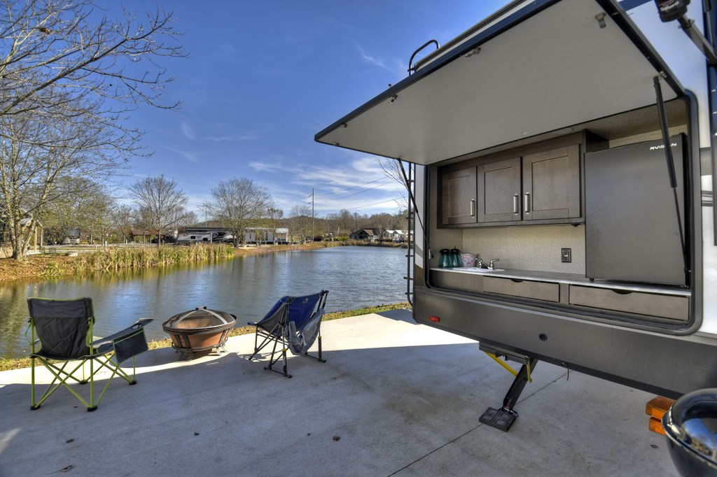 Lot 25 Mountain Meadows Property Photo 4