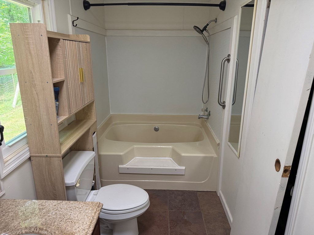 204 Dover Chapel Terrace Property Photo 9