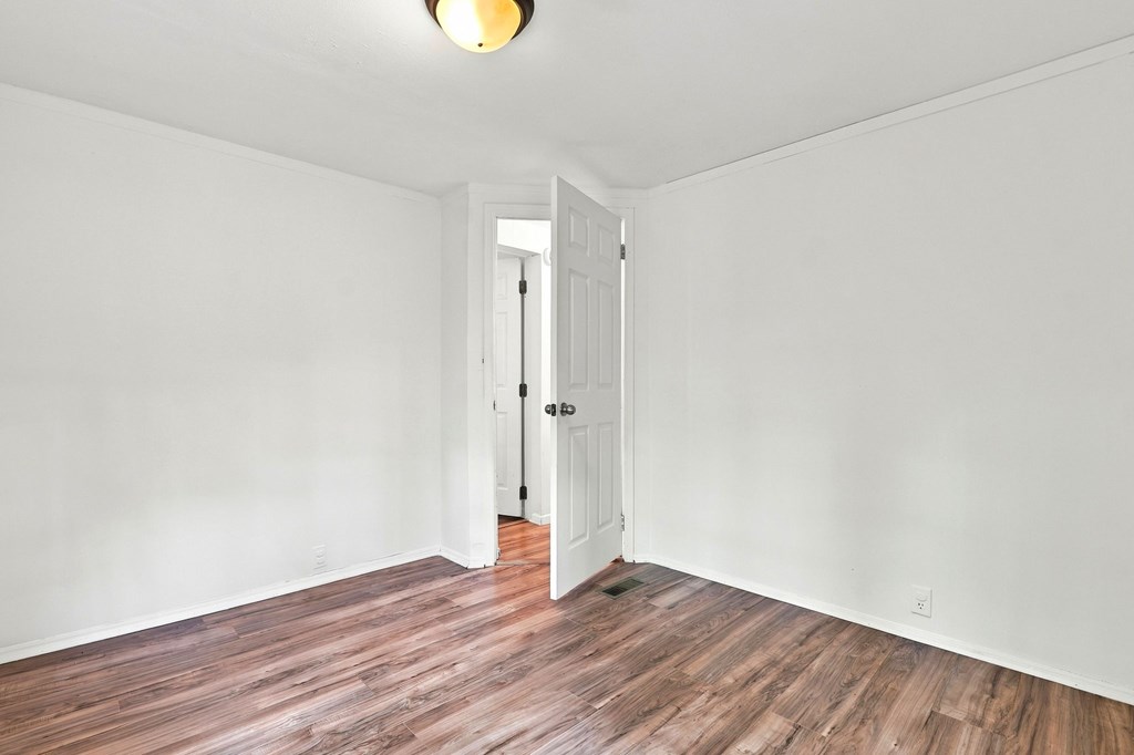 204 Dover Chapel Terrace Property Photo 31