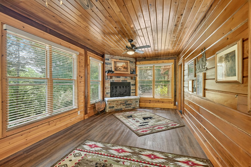 536 Delta Way Property Photo 20
