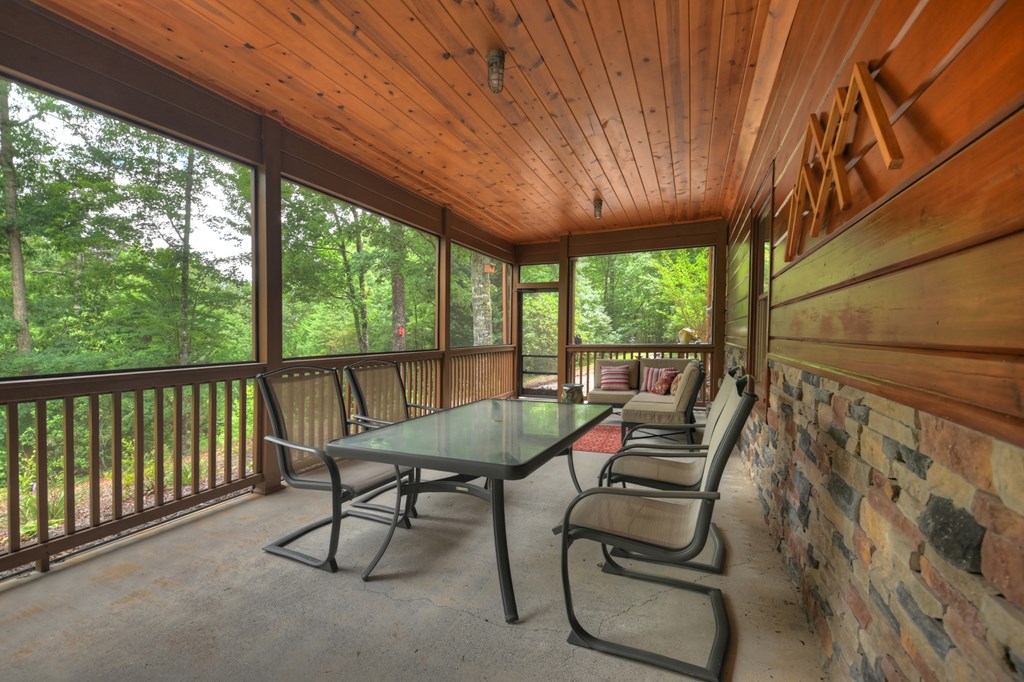 536 Delta Way Property Photo 44