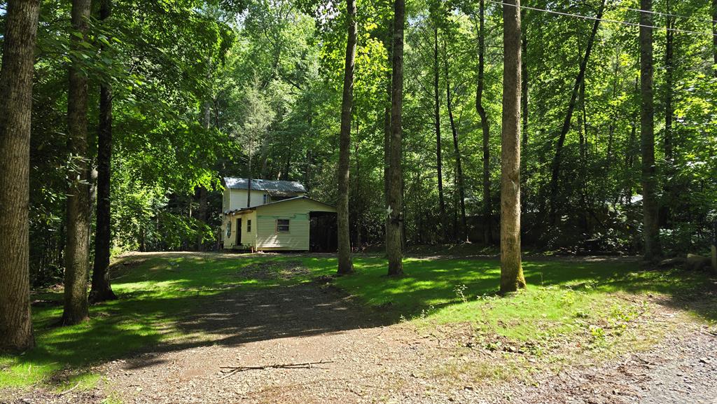 1536 Creek Road Property Photo 1