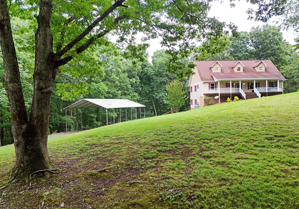 1250 Hawkview Drive Property Photo 2