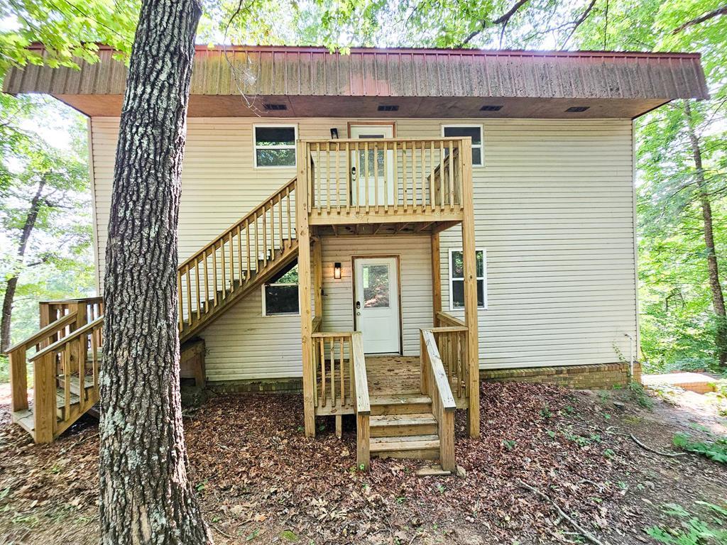 128 Manor Drive Property Photo 1