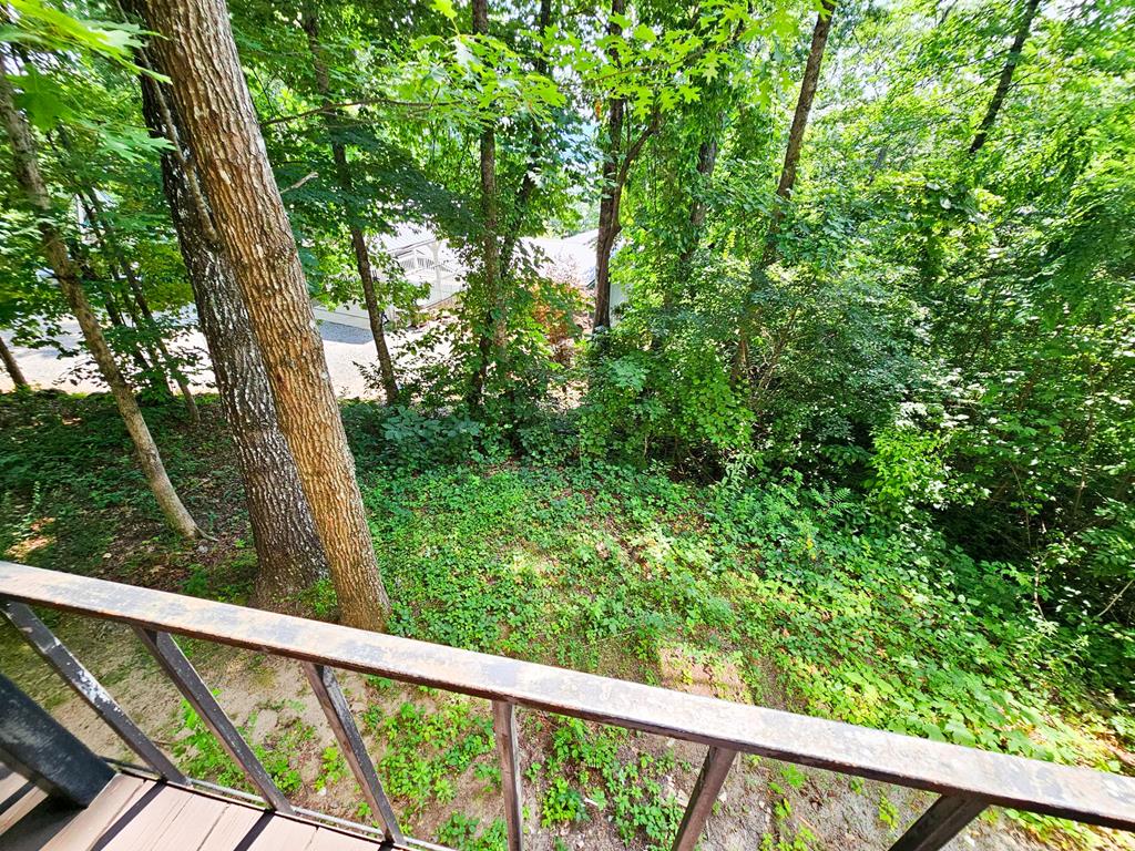 128 Manor Drive Property Photo 12