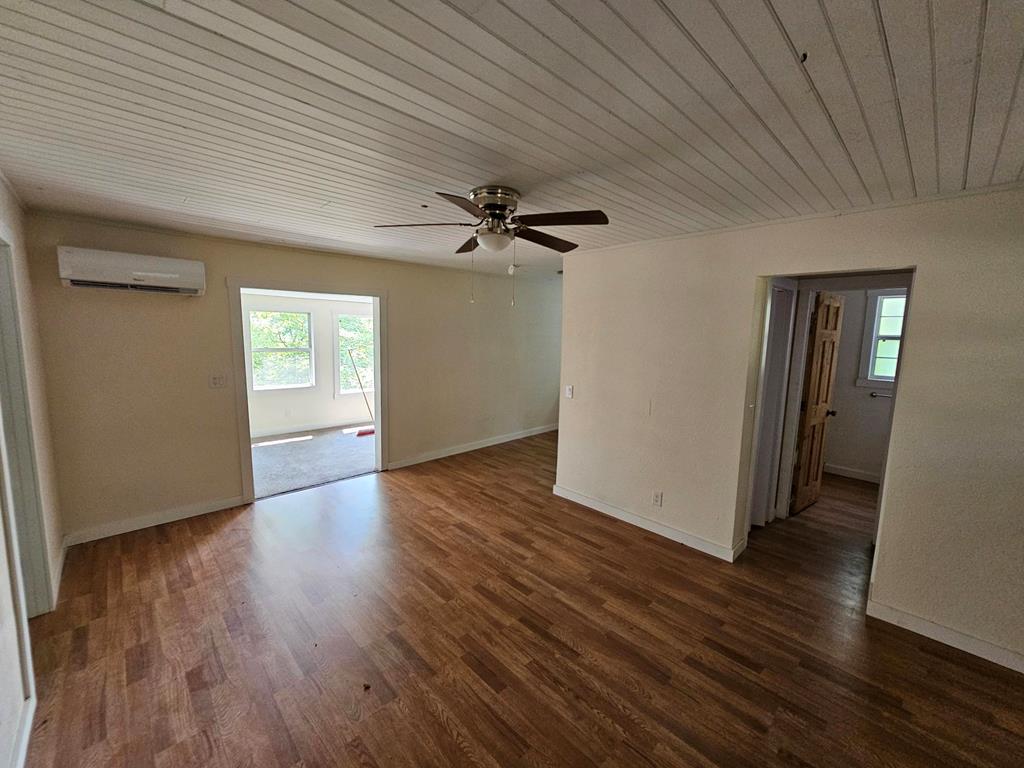 128 Manor Drive Property Photo 22