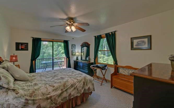 127 Lazy Creek Lane Property Photo 15