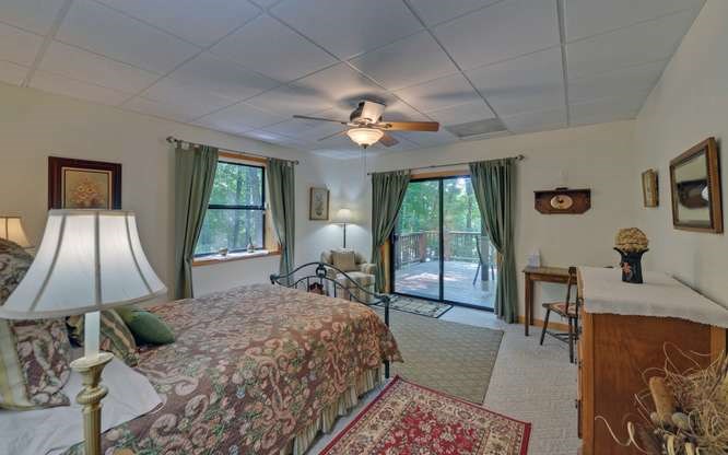 127 Lazy Creek Lane Property Photo 22