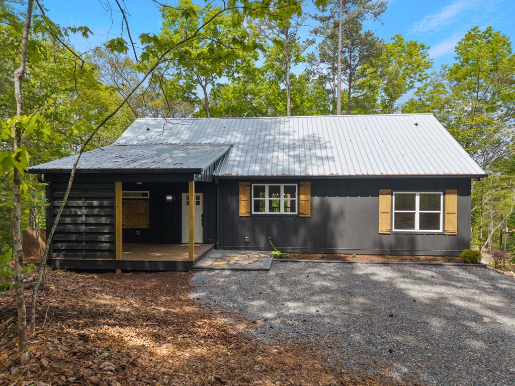 52 Otto Court Property Photo 6