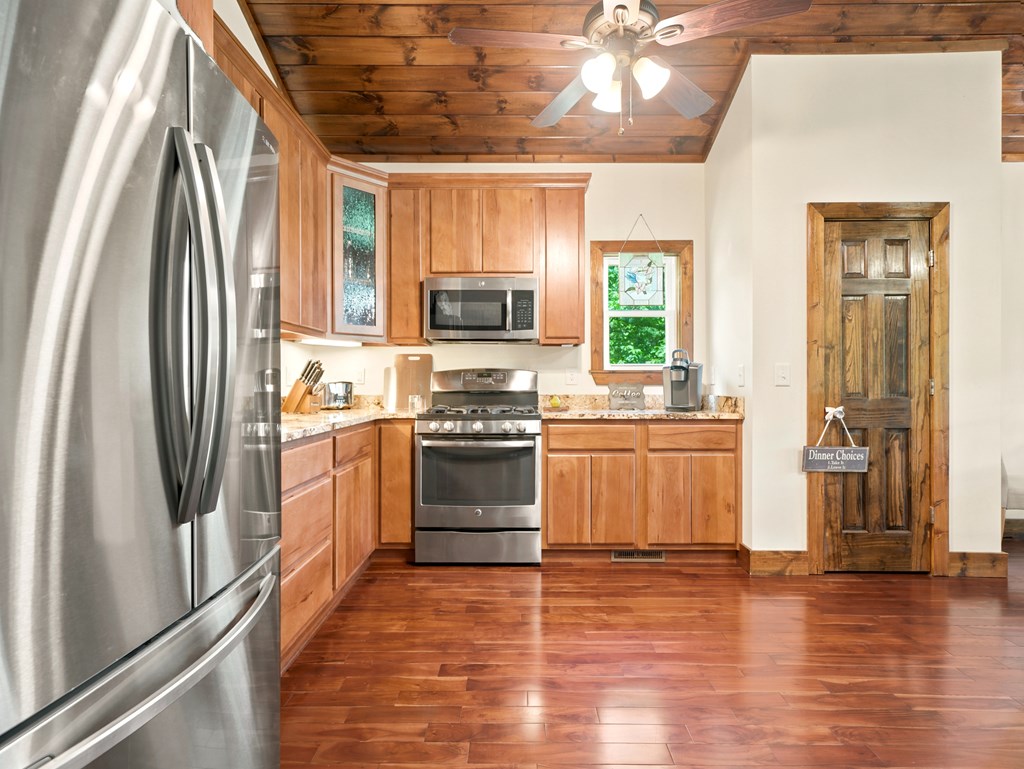 474 Seneca Way Property Photo 44