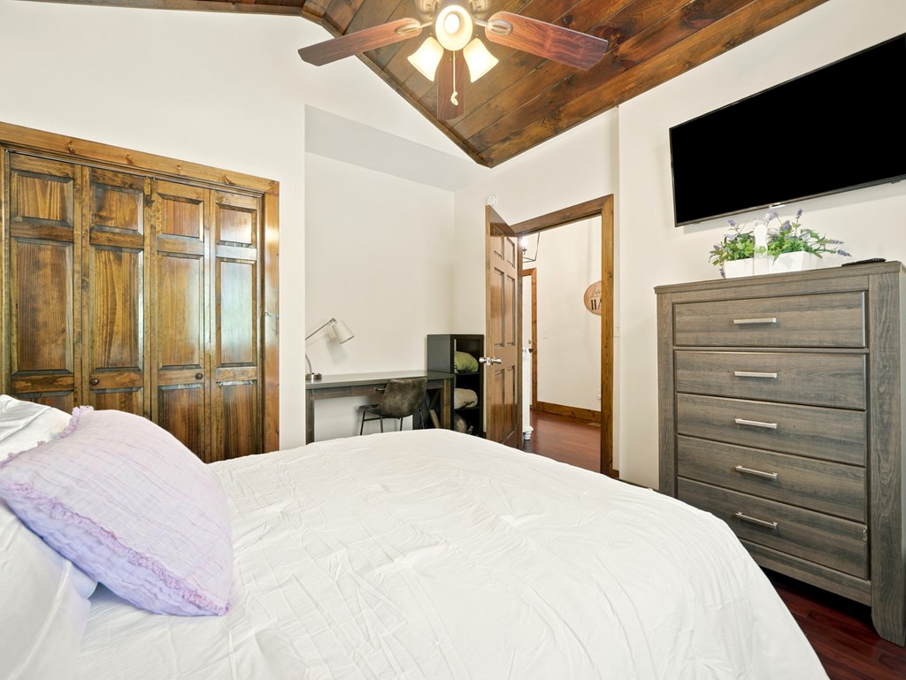 474 Seneca Way Property Photo 48