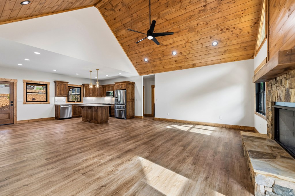 40 Cherry Street Property Photo 20