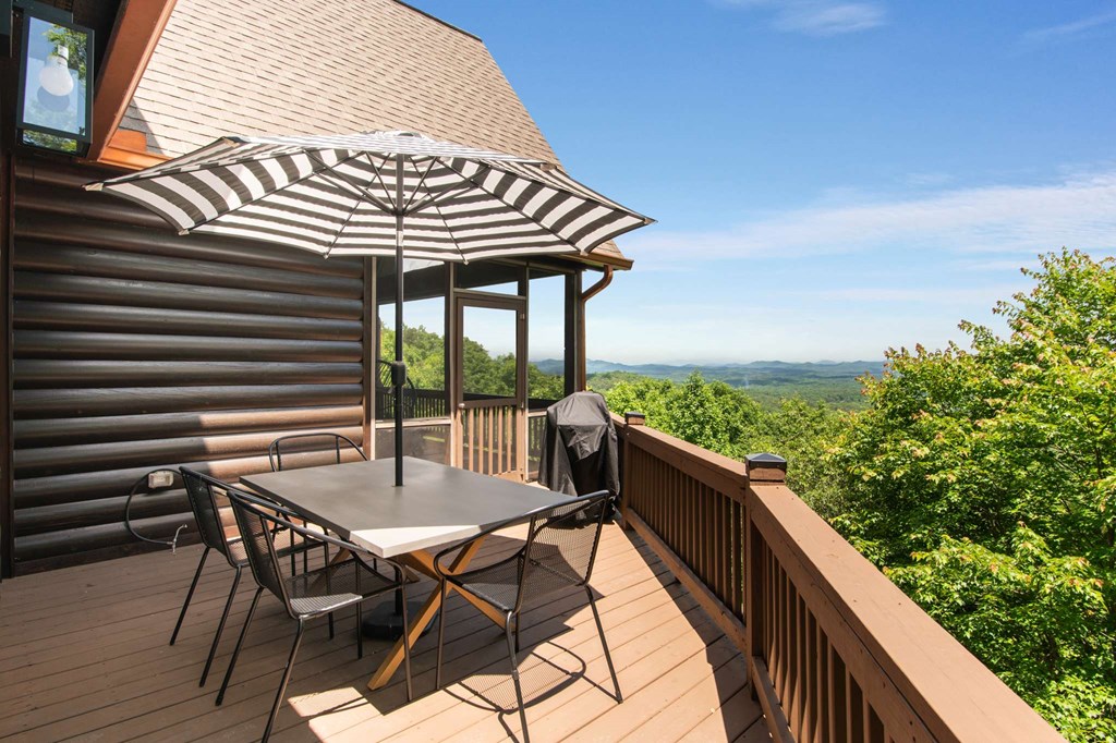 231 Sunrock Mountain Trail Property Photo 26