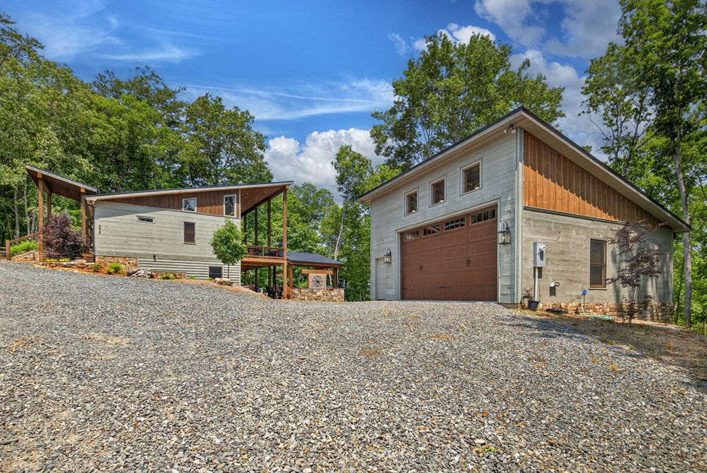 558 Tipton Springs Road Property Photo 2