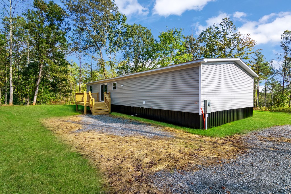 152 Wendy Hill Road Property Photo 4