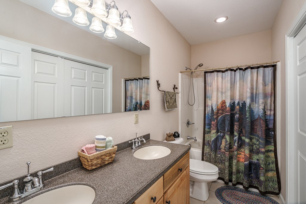883 Village Road Property Photo 14