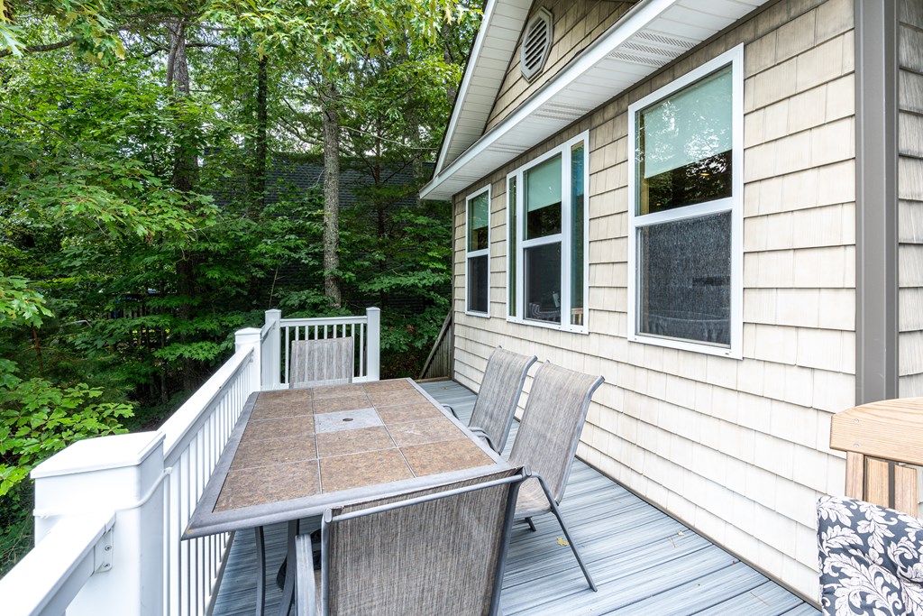 883 Village Road Property Photo 31