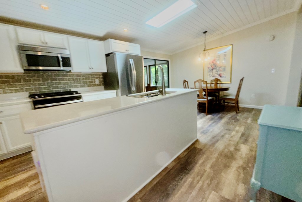 622 Lakeside Drive Property Photo 10