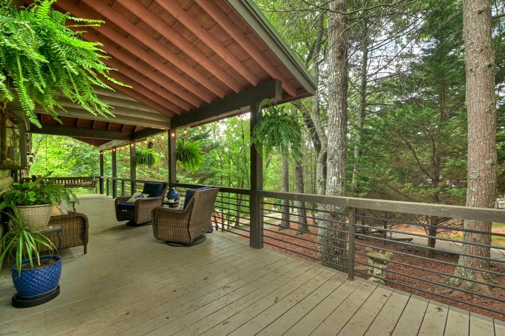 246 Uphill Road Property Photo 14