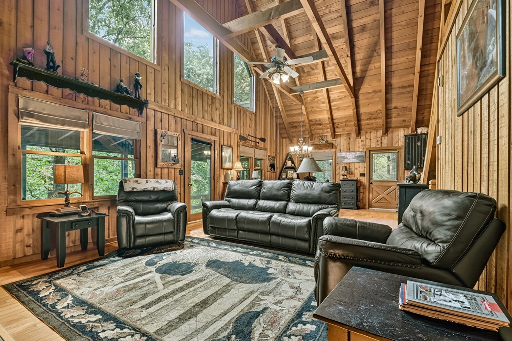246 Uphill Road Property Photo 26