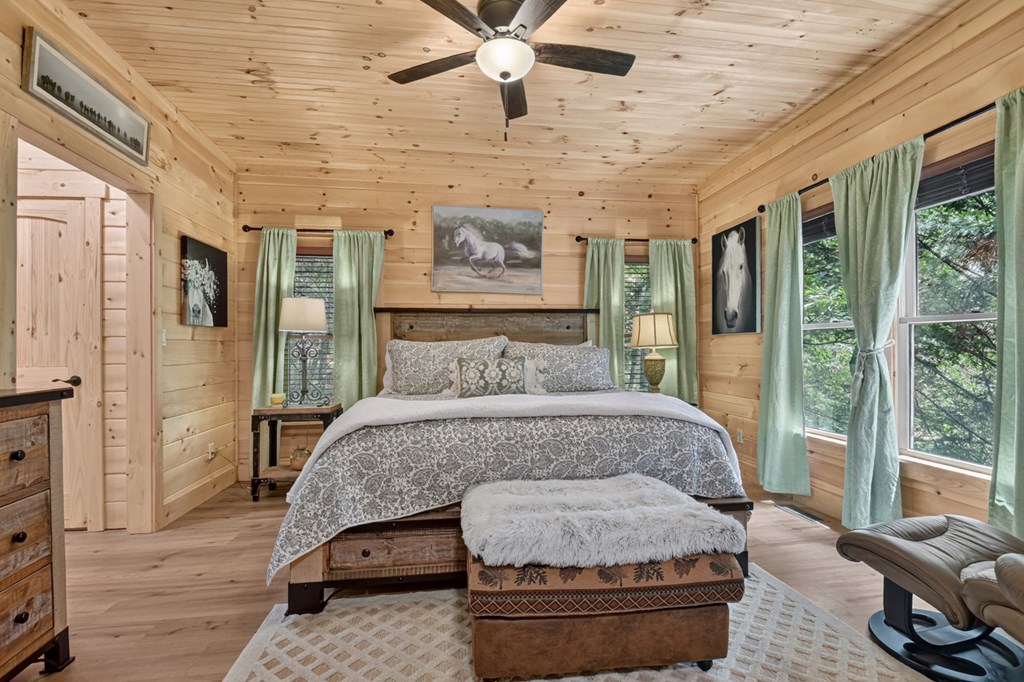 246 Uphill Road Property Photo 37