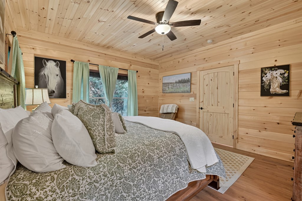 246 Uphill Road Property Photo 38
