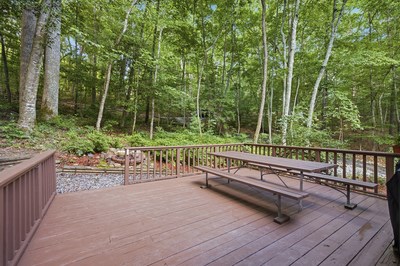 52 Hamilton Circle Property Photo 8