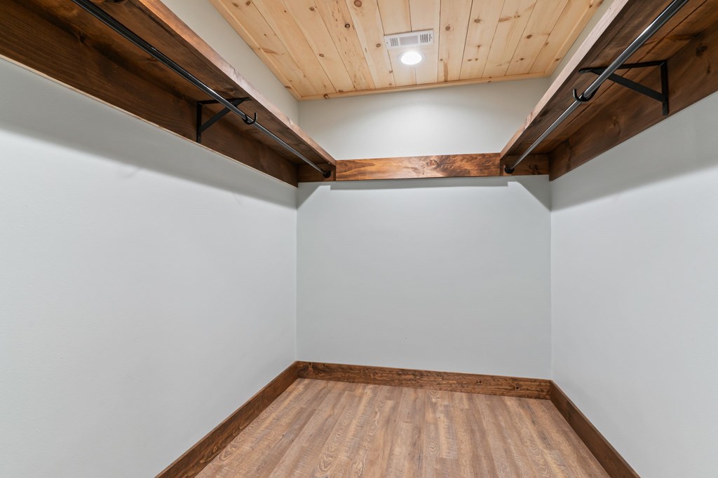 307 Ross Road Property Photo 27