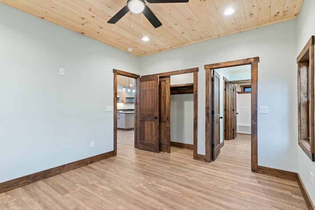 307 Ross Road Property Photo 30