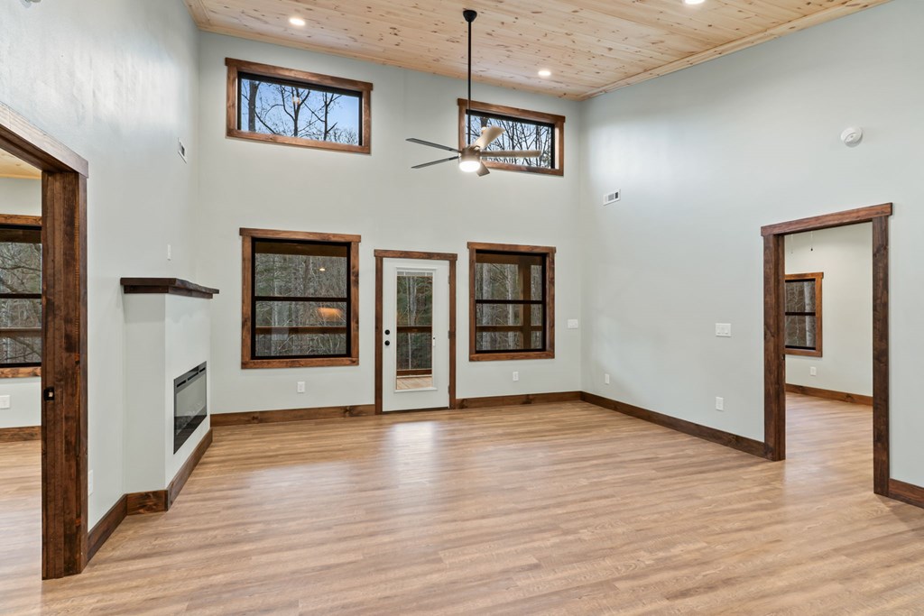 307 Ross Road Property Photo 41